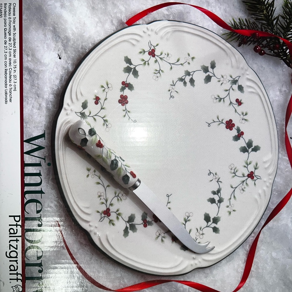 Pfaltzgraff winterberry serving platter new in box